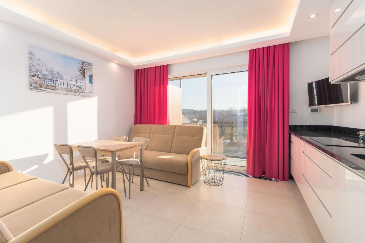 Apartamenty Flamingo By Noclegi Renters Miedzyzdroje Exterior foto